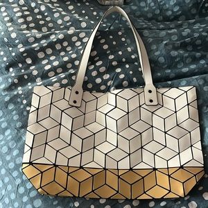 Patrizia Luca white and gold origami bag